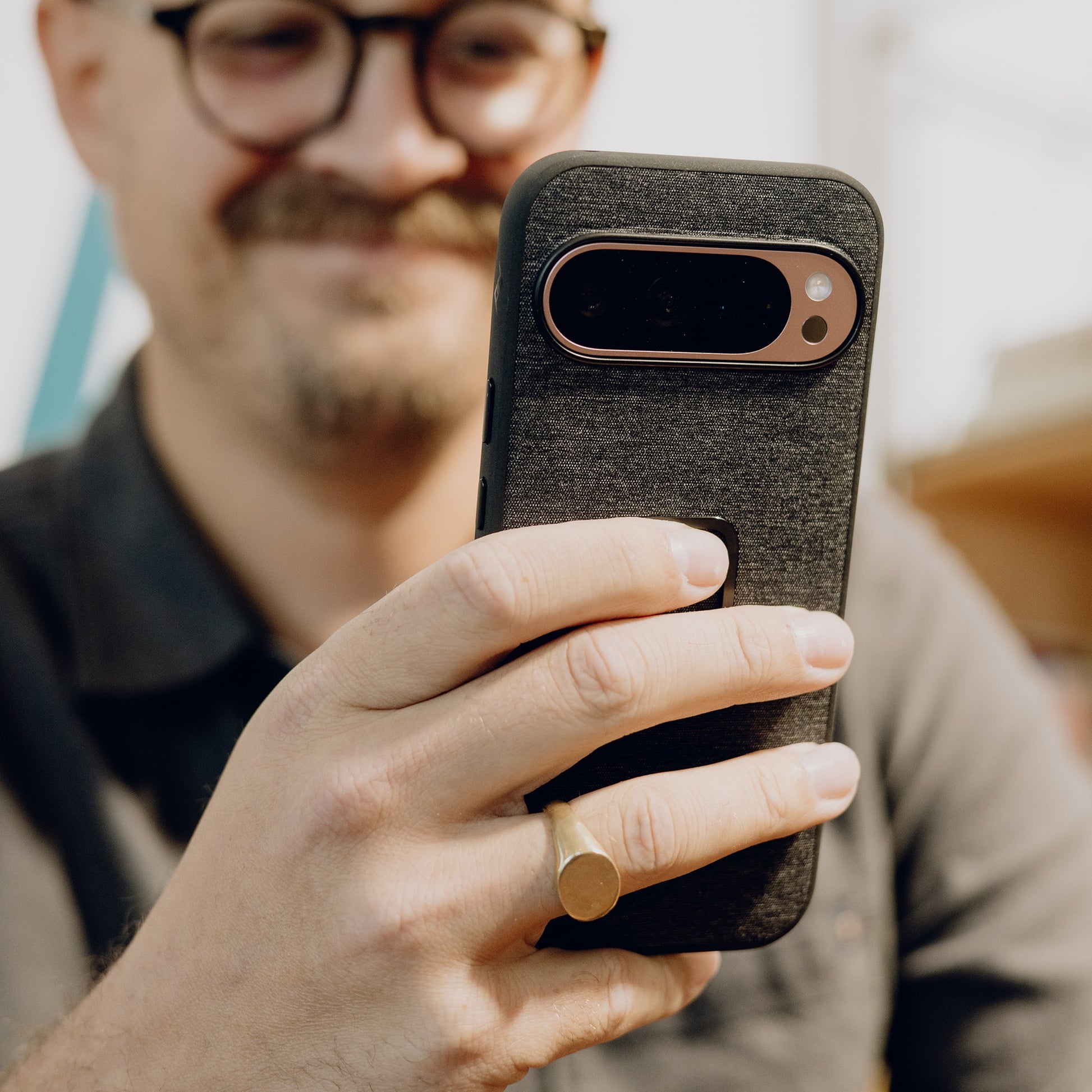 Everyday Case for Pixel 9 Pro | Everyday Case | Charcoal | Melange - Howling Moto