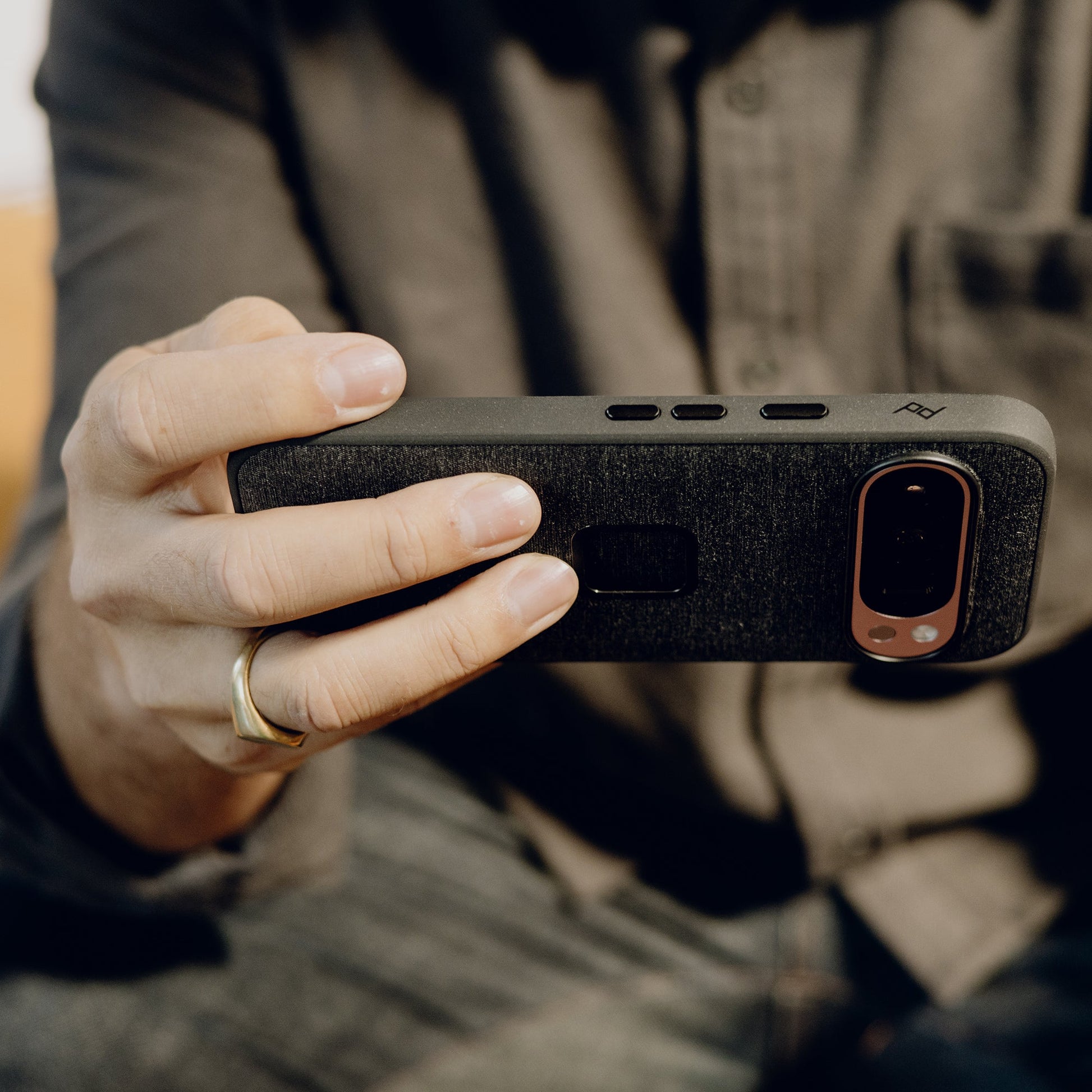 Everyday Case for Pixel 9 Pro XL | Everyday Case | Charcoal | Nylon - Howling Moto