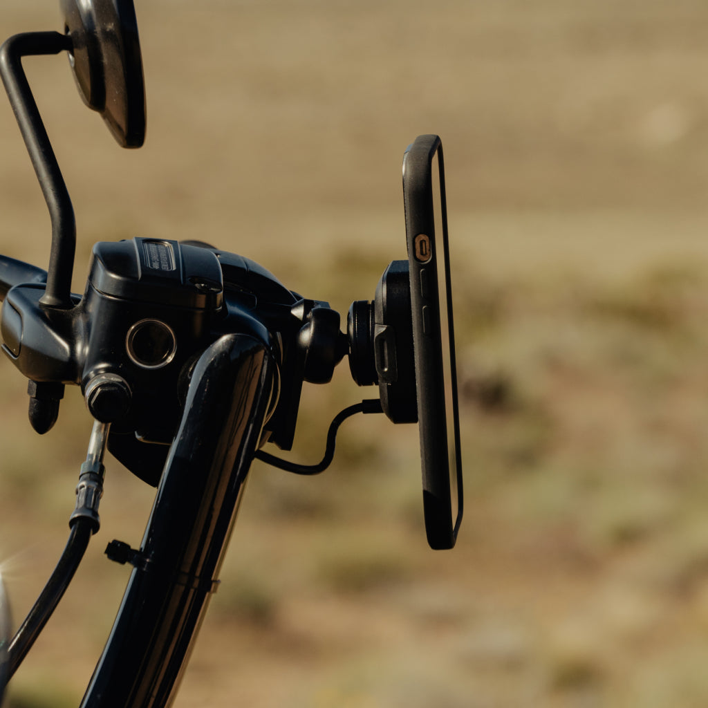 Motorcycle Brake/Clutch Mount | Charging Locking - Howling Moto