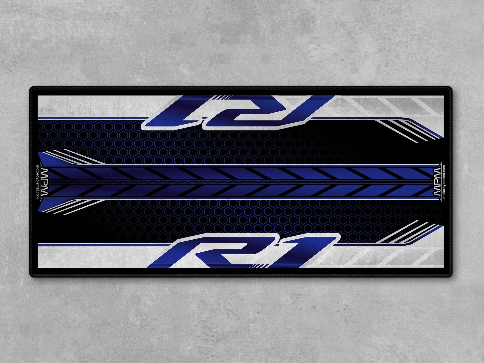 MPM Motorcycle Mat for Yamaha R1 - U1403 - Howling Moto