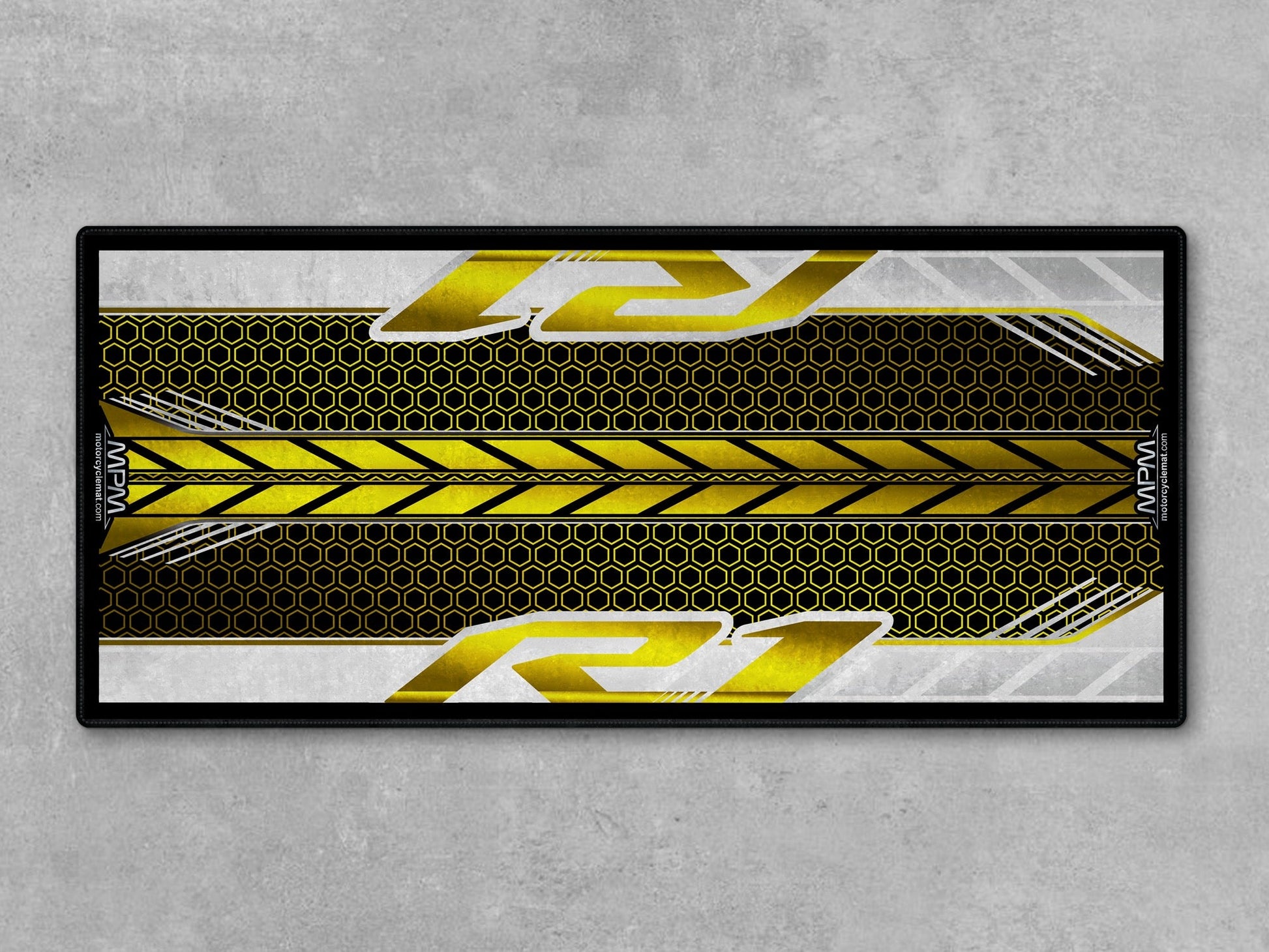 MPM Motorcycle Mat for Yamaha R1 - U1403 - Howling Moto