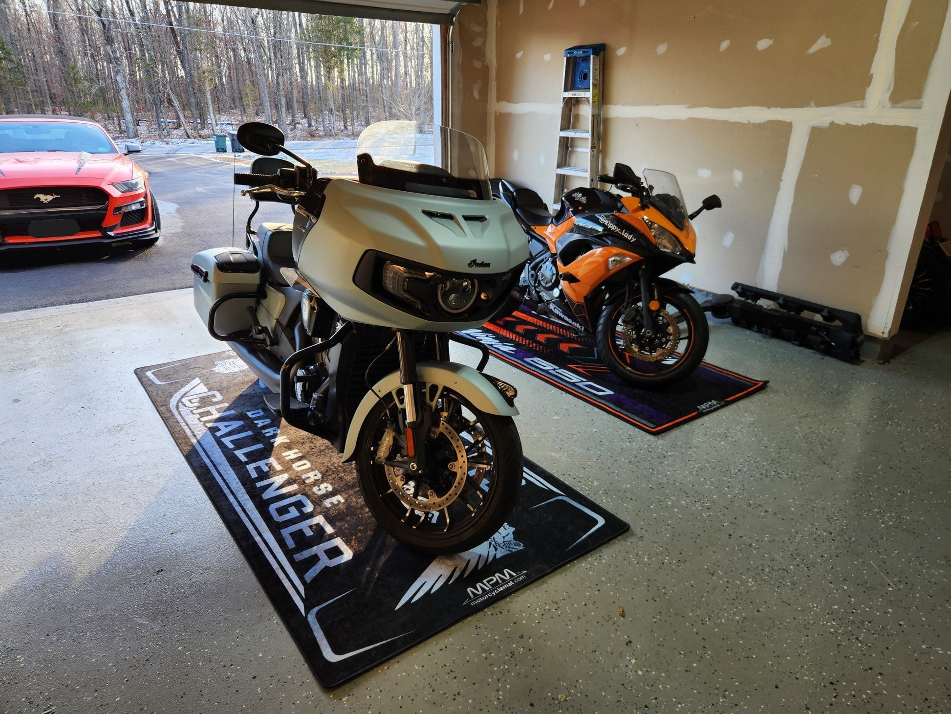 MPM Motorcycle Mat for Indian Challenger Dark Horse - MM7332 - Howling Moto