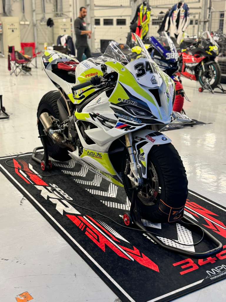 MPM Motorcycle Mat for BMW S1000RR - MM7280 - Howling Moto