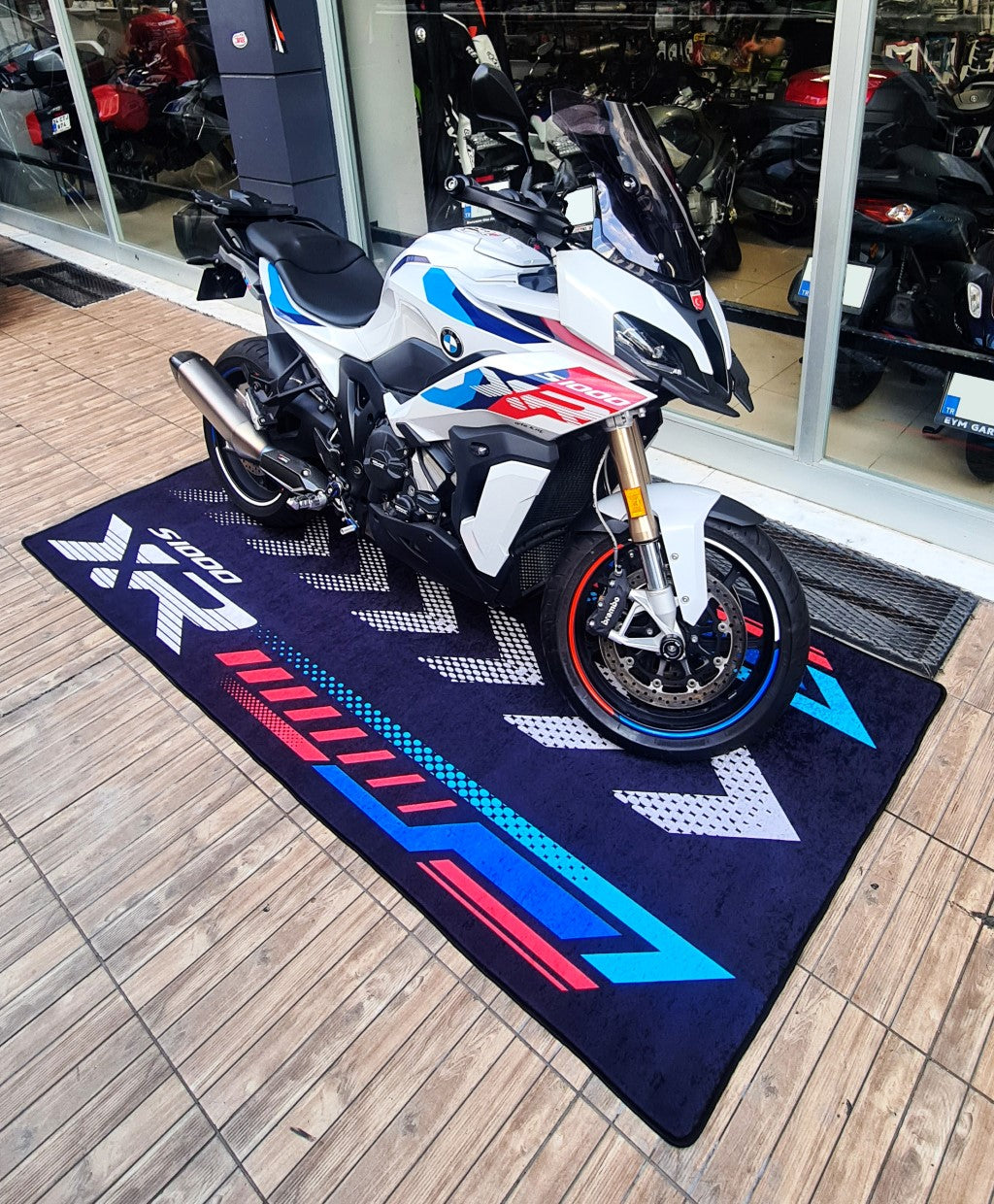 Designed Pit Mat for BMW S1000 XR Motorcycle - MM7279 - Howling Moto