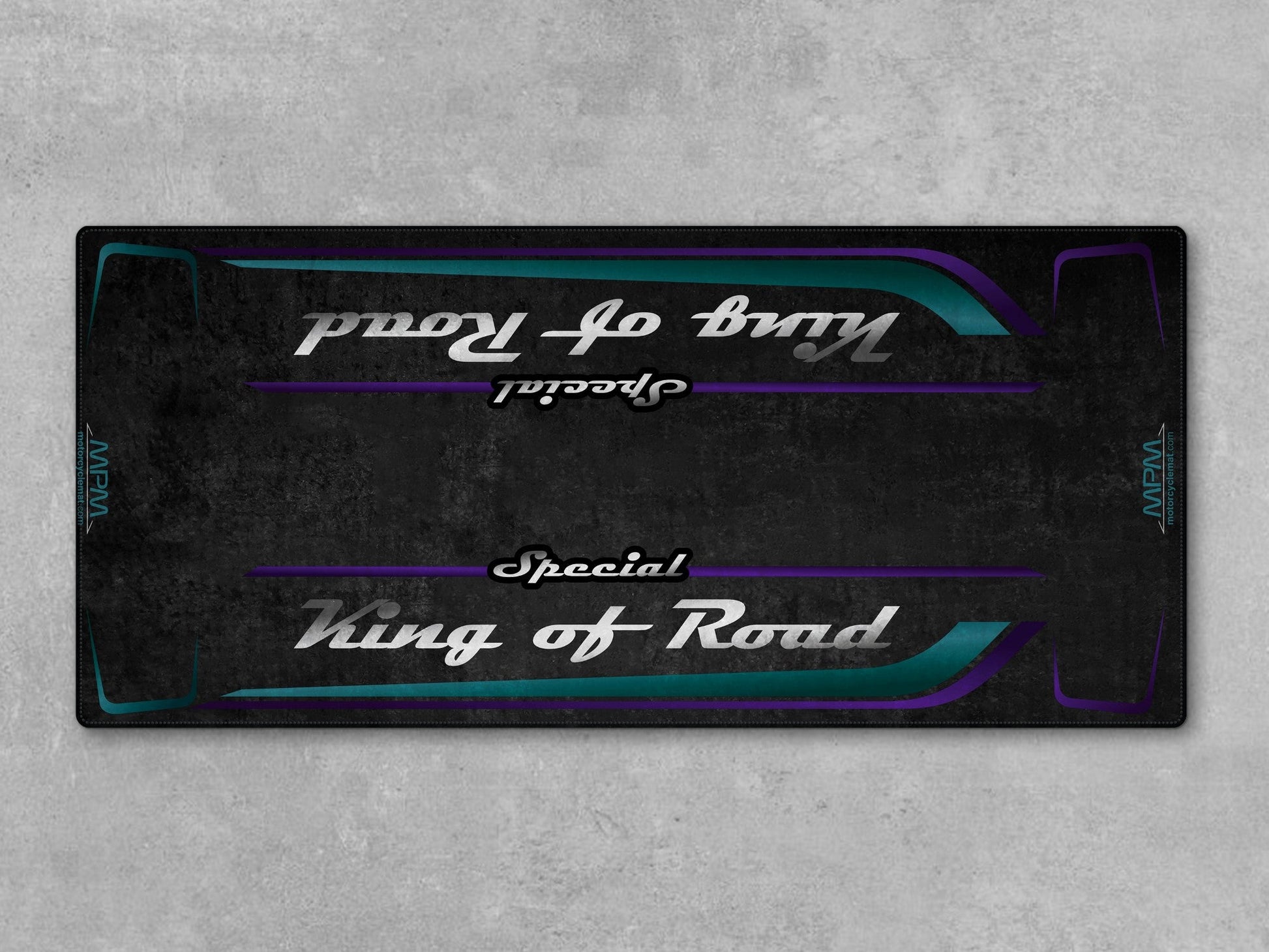 Motorcycle Mat for Cruiser Motorcycle "Special King of Road" - MM7346 - Howling Moto