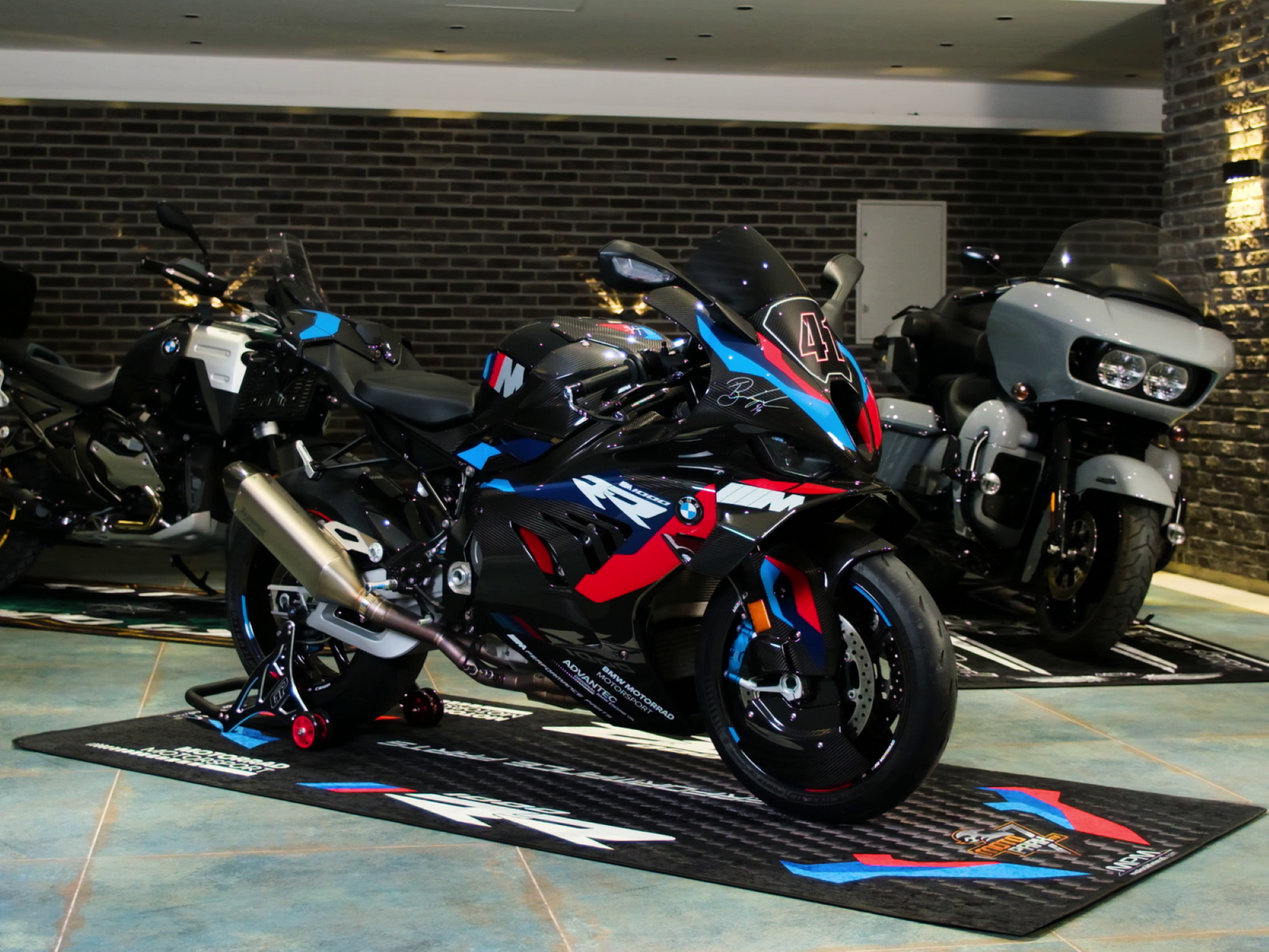 MPM Motorcycle Mat for BMW M1000RR - MM7161 - Howling Moto