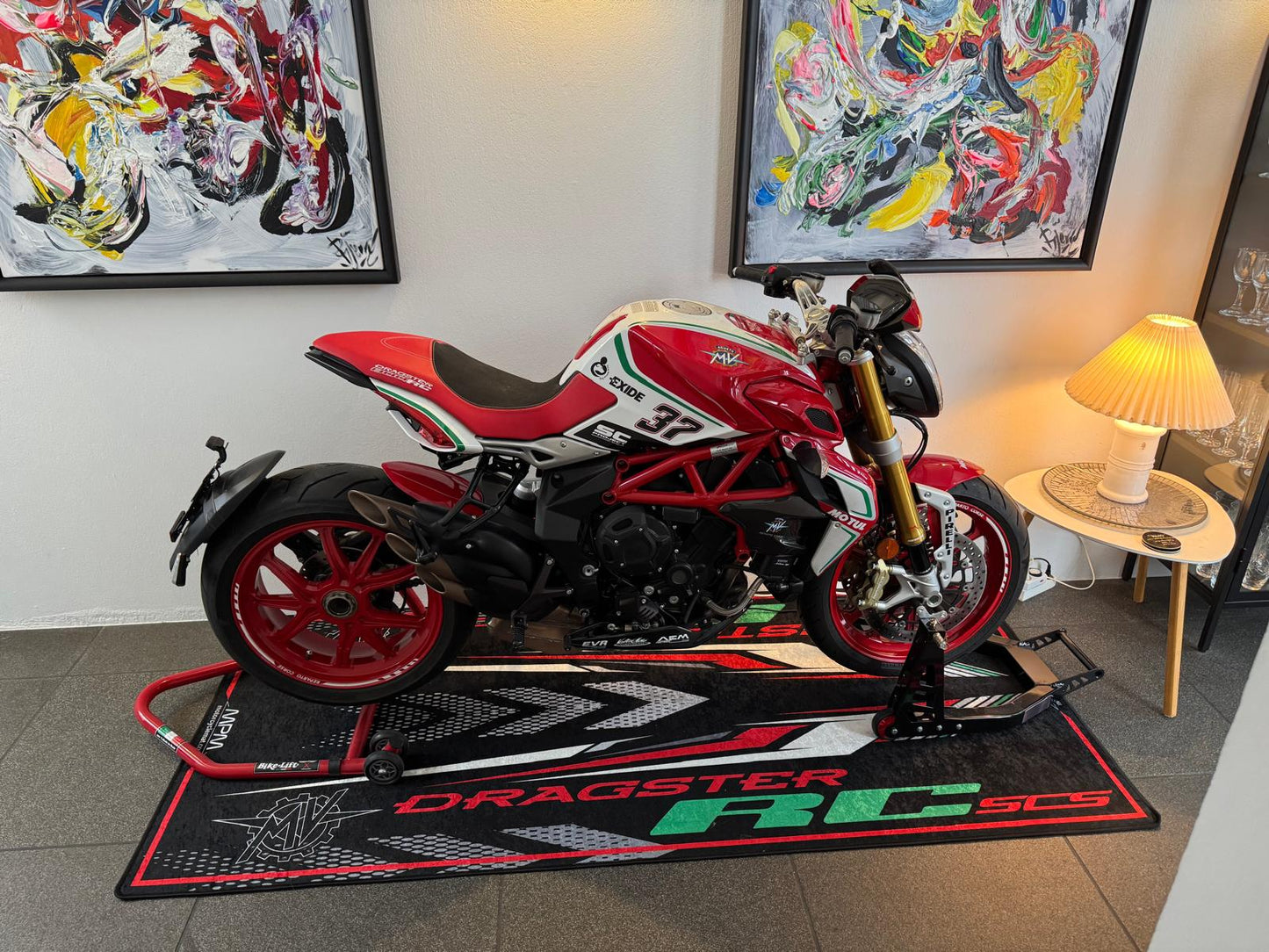 MPM Motorcycle Mat for MV Agusta Dragster RC - MM4265 - Howling Moto