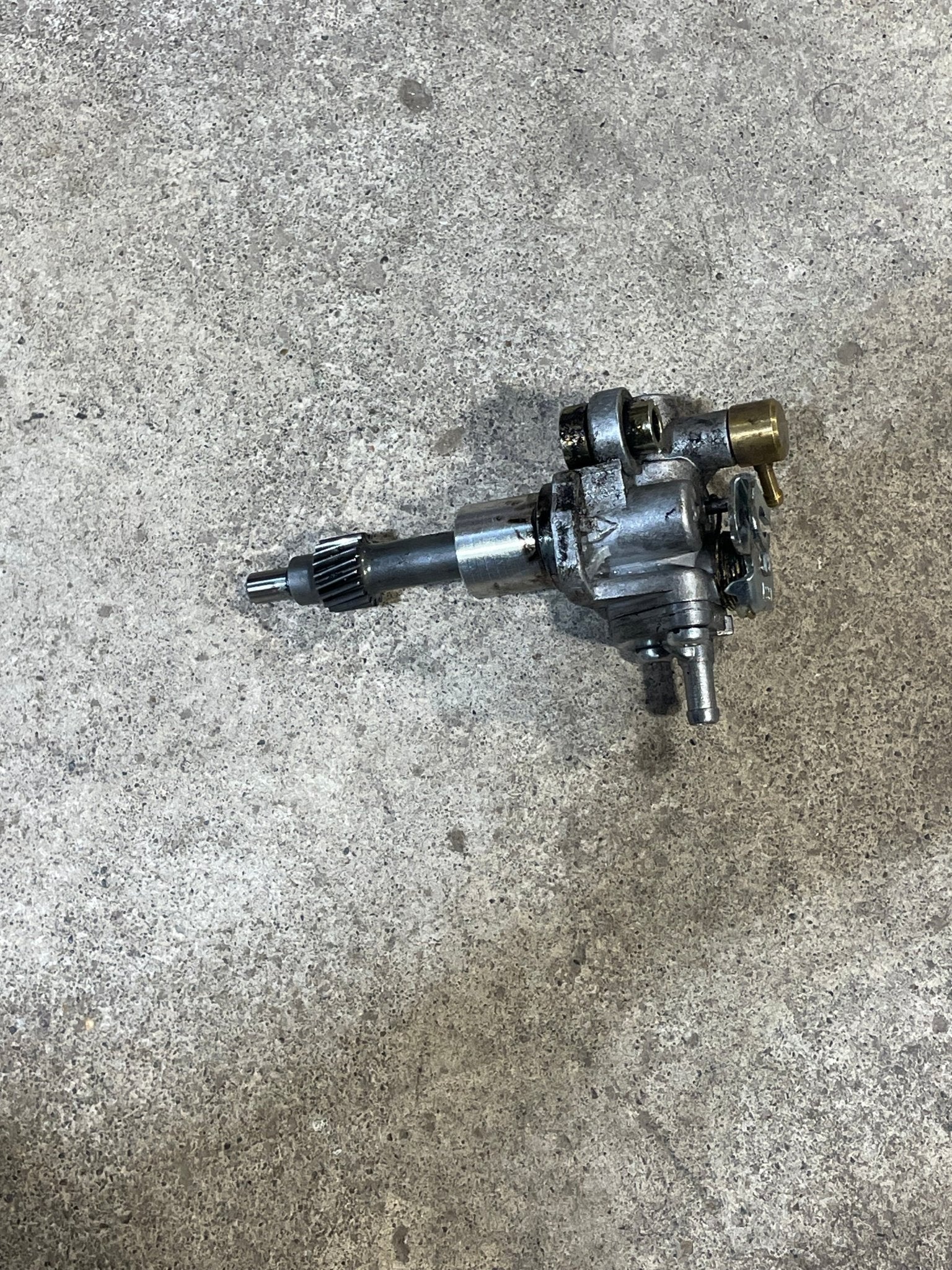 OEM Oil Pump AF16 - USED - Howling Moto