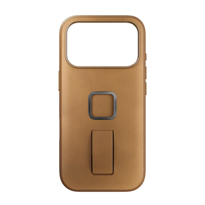 Peak Design Everyday Loop Case in tan for iPhone 17 Pro, showcasing the slim, protective mobile case with loop attachment.