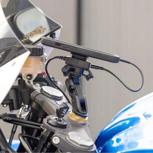 Quad Lock Motorcycle USB Charger - Howling Moto