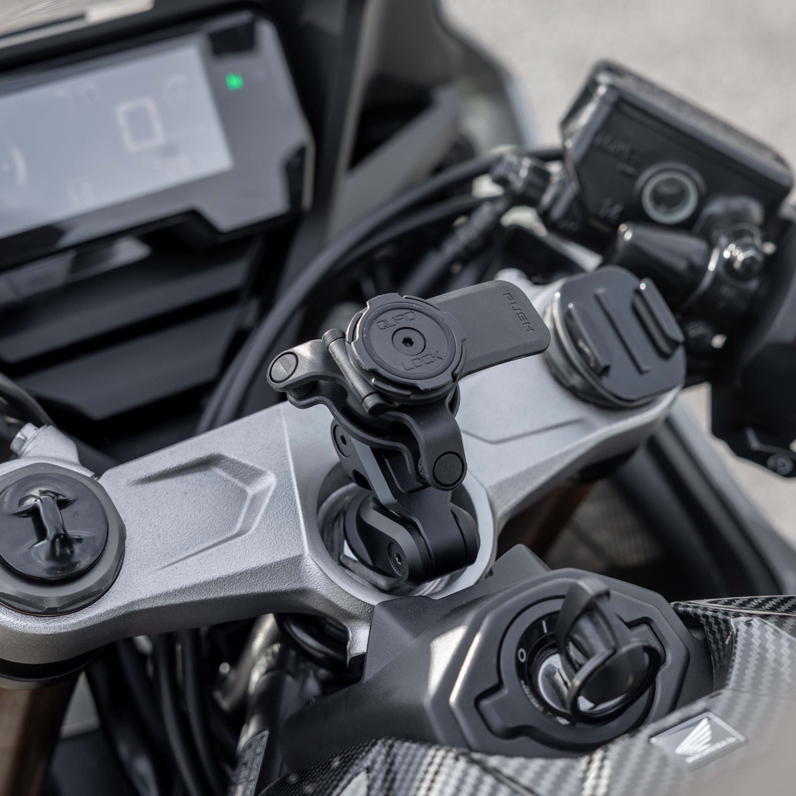 Quad Lock Motorcycle Vibration Dampener - Howling Moto