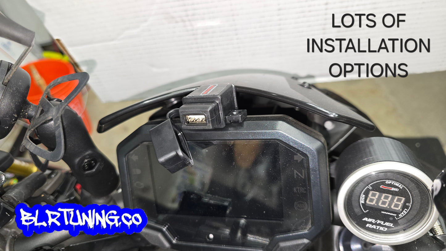 MOTOPOWER 12 VOLT STANDARD USB CHARGING SYSTEM FOR MOTORCYCLES WEATHERPROOF - Howling Moto