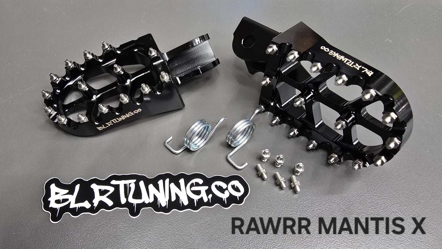 FOOT PEGS FOR RAWRR MANTIS X AND MANTIS X PRO BILLET ALUMINUM WITH STAINLESS STEEL TEETH BY BLR TUNING - Howling Moto