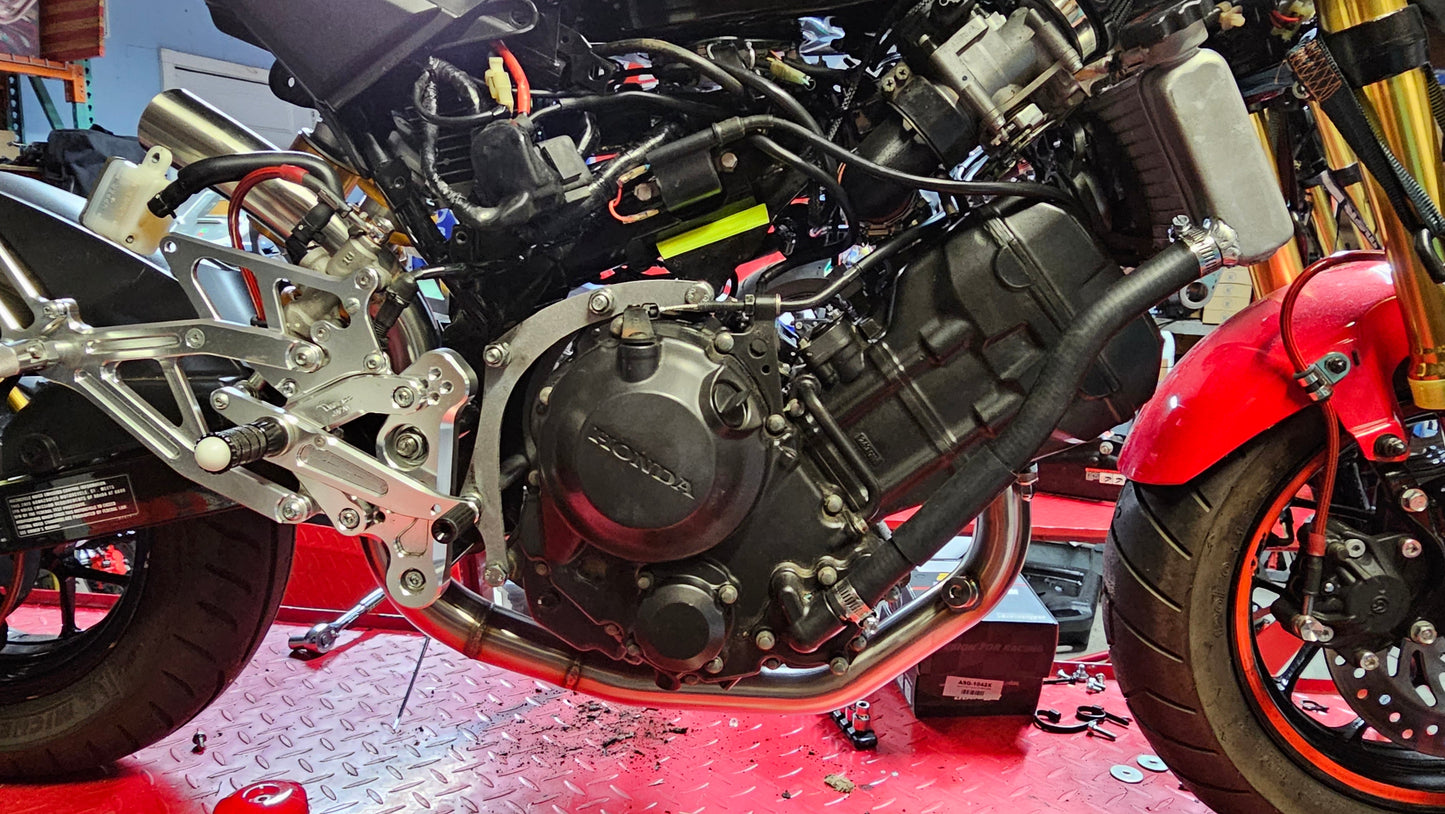 CBR300/CBR250 Swap High Mount Single Exhaust – Honda Grom 2014–2025