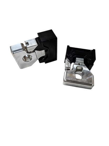 R7/FZ/MT07 AXLE ADJUSTERS - Howling Moto