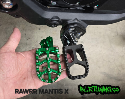 FOOT PEGS FOR RAWRR MANTIS X AND MANTIS X PRO BILLET ALUMINUM WITH STAINLESS STEEL TEETH BY BLR TUNING - Howling Moto