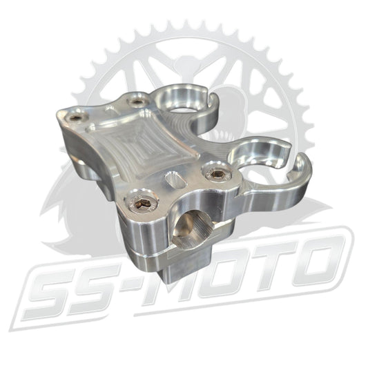 SS-MOTO Handlebar Risers with Integrated Brembo Brake Reservoir Holder
