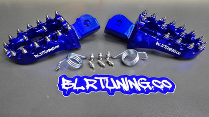 FOOT PEGS FOR STRIKE SHADOW 48v 60v 72v 2026 MODELS BILLET ALUMINUM WITH STAINLESS STEEL TEETH BY BLR TUNING