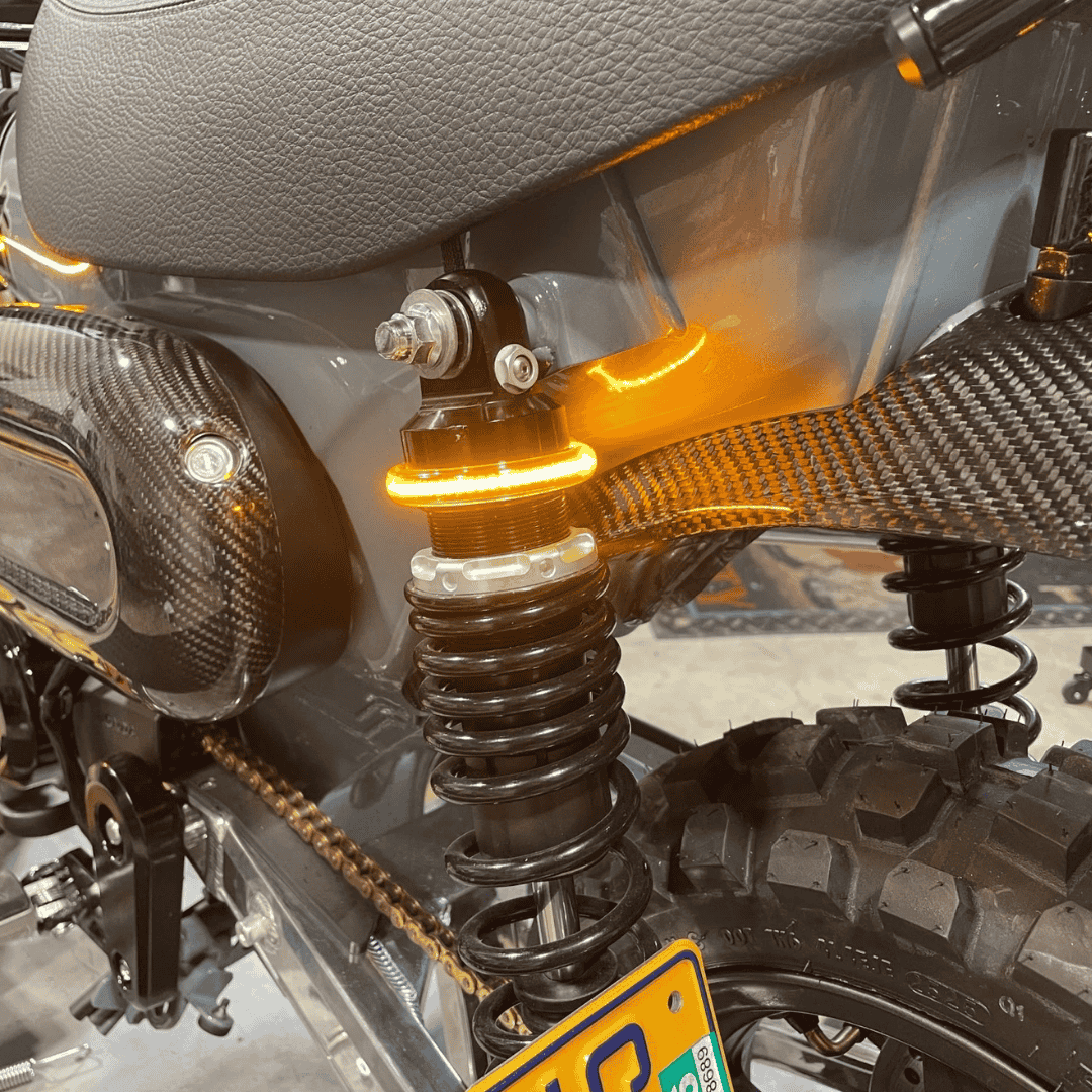 360 Turn Signals - Howling Moto