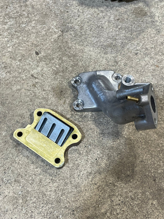OEM Intake and Reeds AF16 - USED - Howling Moto