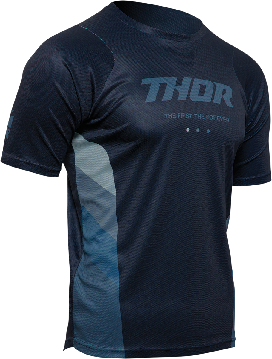THOR Assist React short-sleeve jersey in midnight teal, medium size, featuring breathable fabric and athletic fit for motocross riding.