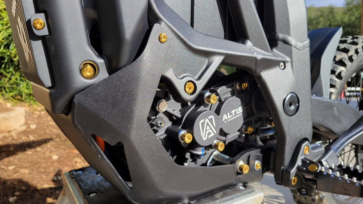 Titanium Full Body Kit - Altis Sigma - Howling Moto
