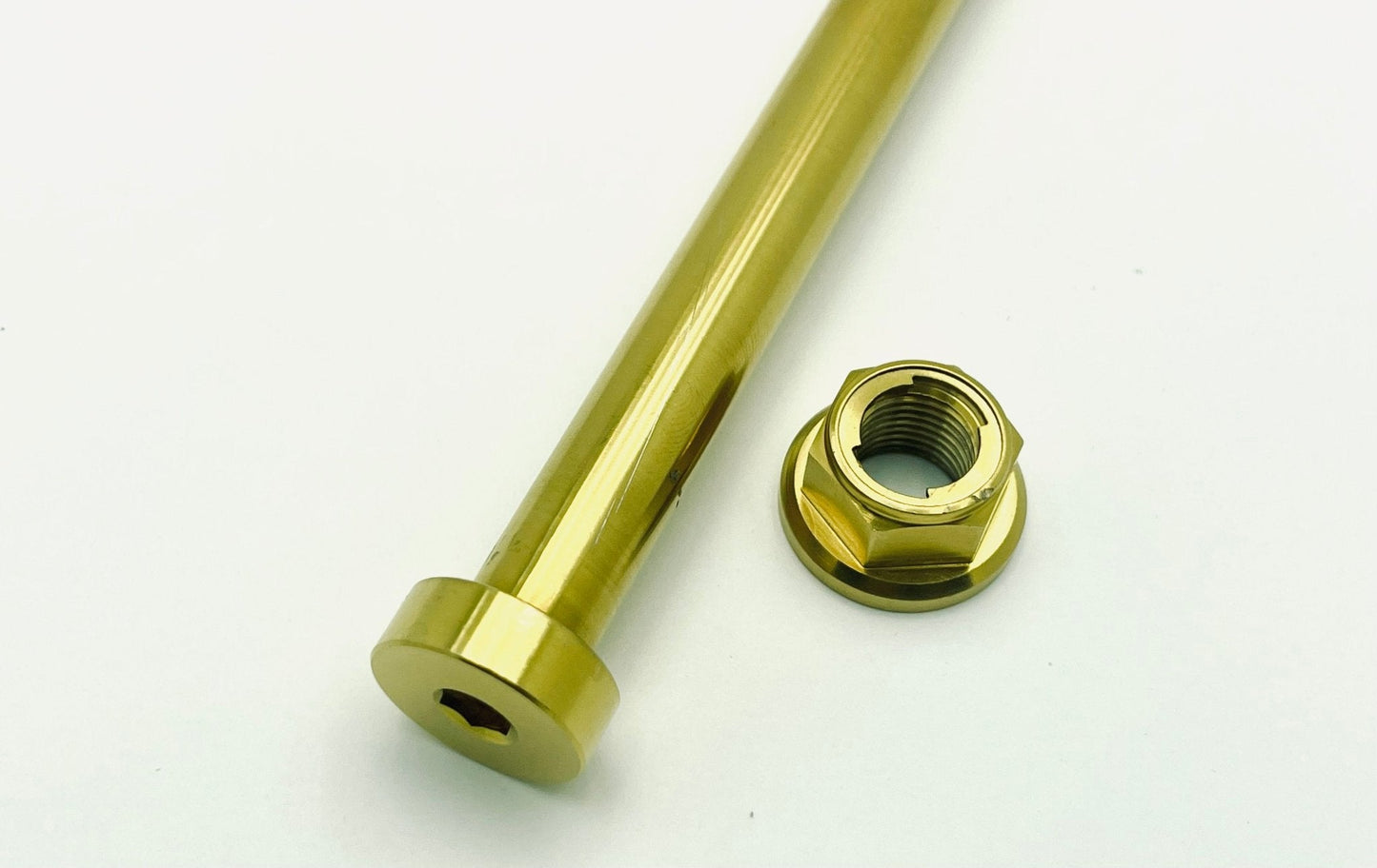 Surron (L1E) Titanium Rear Axle & Nut