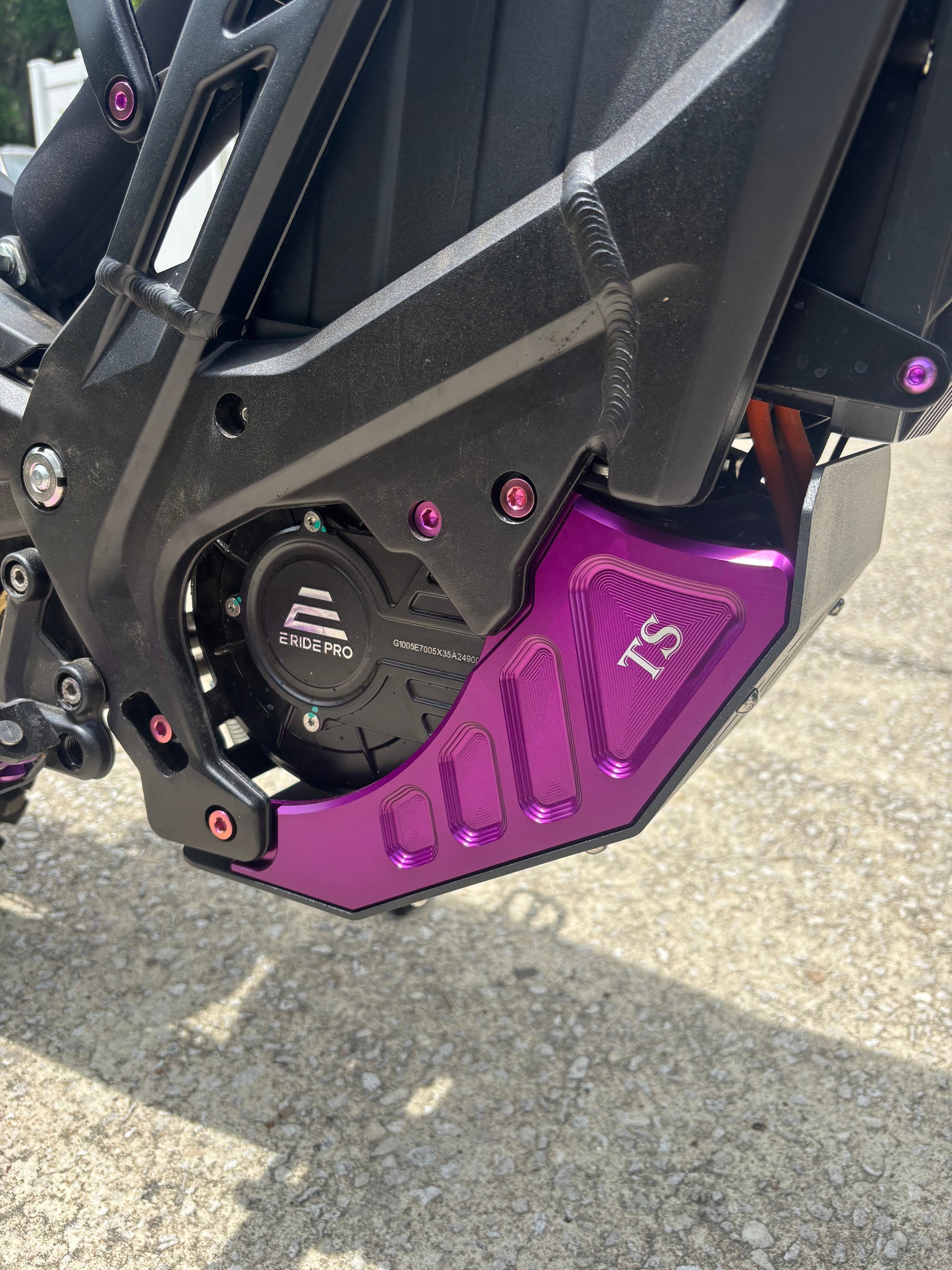 Premium Aluminum Bash Plate for E-Ride Pro SS 2.0 - Howling Moto