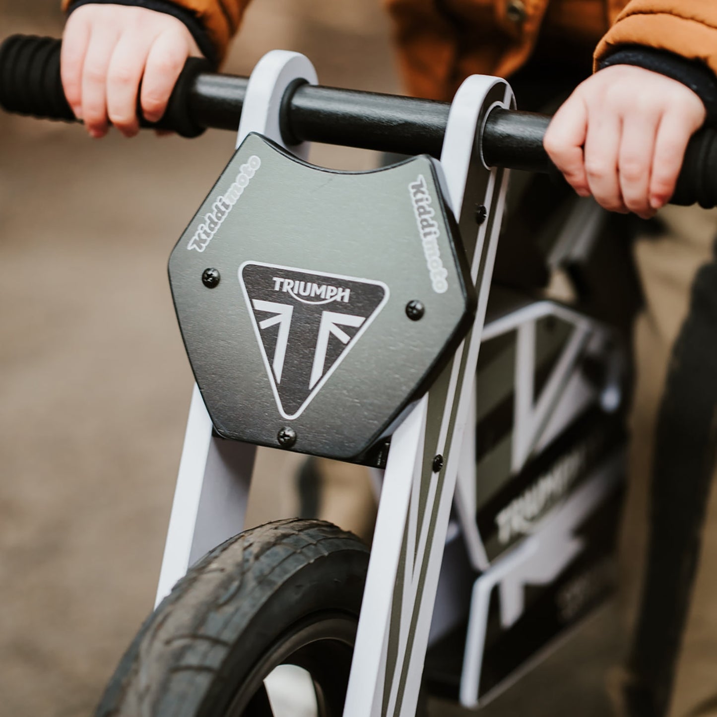 Kiddimoto Triumph Daytona 765 Balance Bike – Licensed Kids Balance Bike