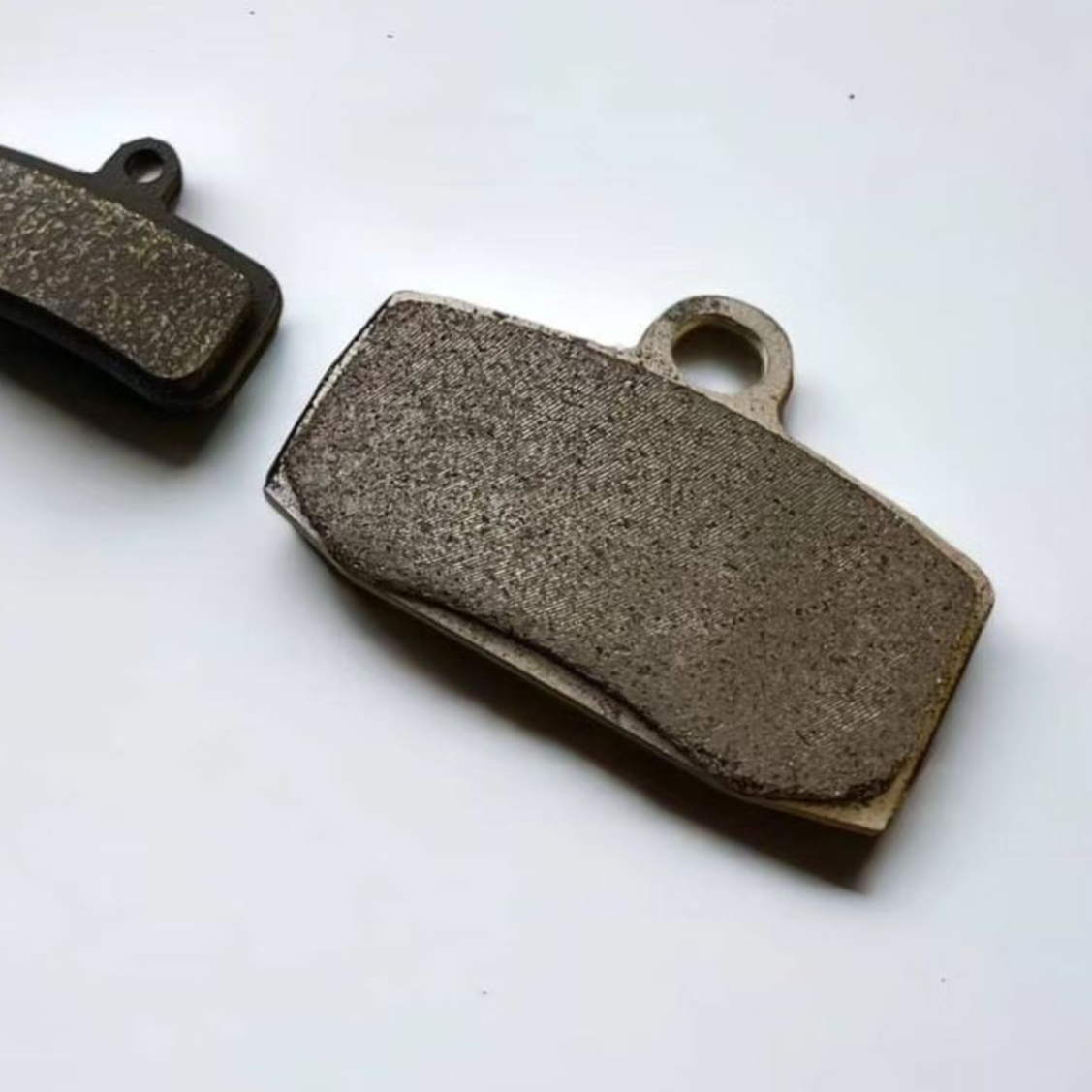 Volar Sport | Brake pads For 4 piston Volar sport brakes - Howling Moto