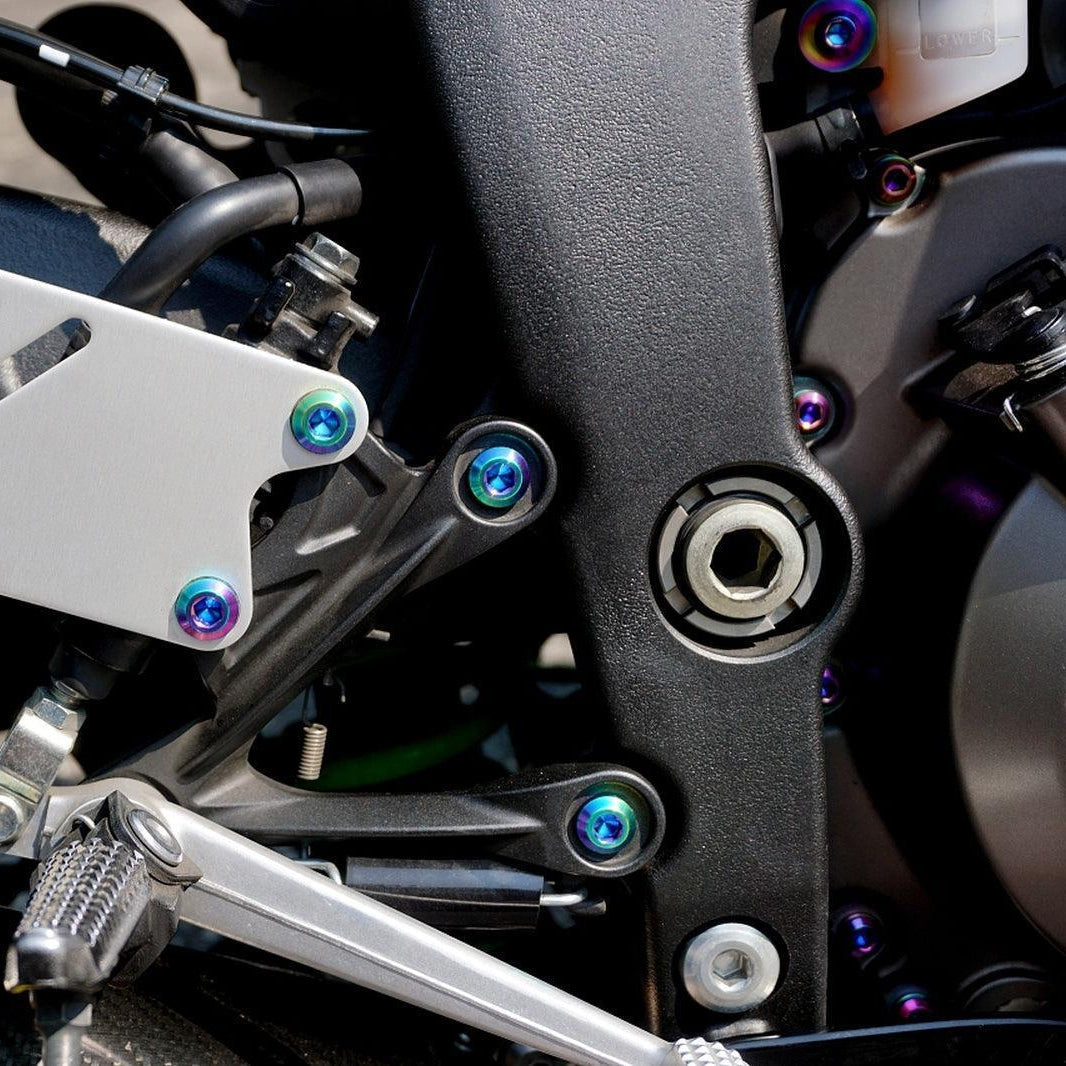 ZSPEC Titanium Dress Up Bolts® Fastener Kit for the Kawasaki Ninja 636 ZX6R - Howling Moto