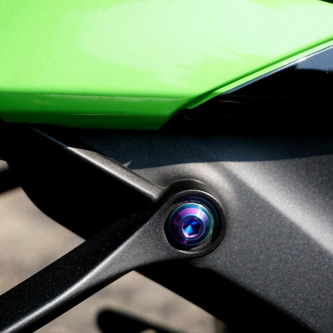 ZSPEC Titanium Dress Up Bolts® Fastener Kit for the Kawasaki Ninja 636 ZX6R - Howling Moto